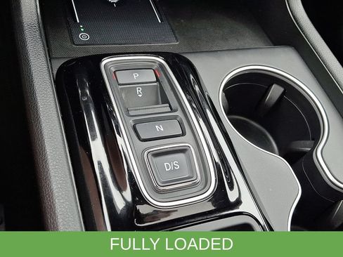 Used 2025 Honda Pilot Black Edition image 20