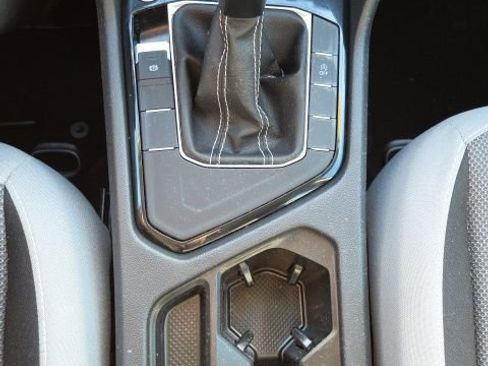 Used 2023 Volkswagen Taos S image 18