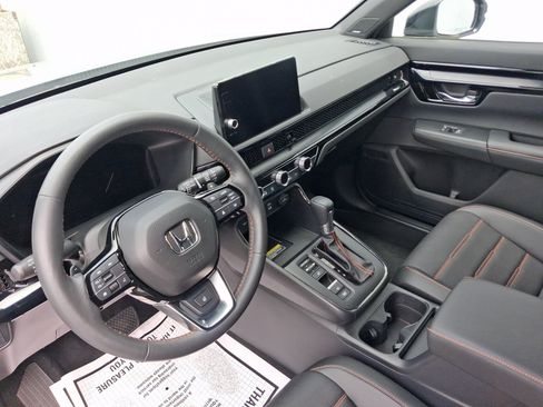 Used 2023 Honda CR-V Sport Touring image 4