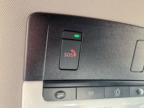 Used 2023 Nissan Pathfinder SL image 26