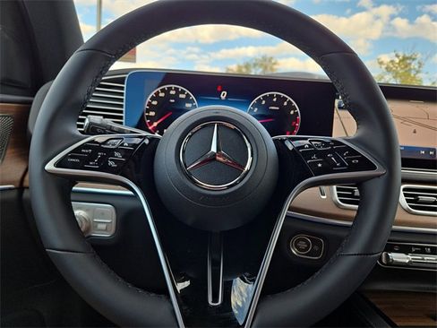 New 2026 Mercedes-Benz GLE 350 4MATIC image 17