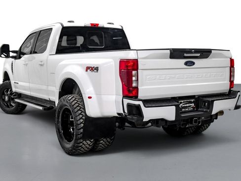 Used 2022 Ford F350 Lariat w/ Lariat Value Package AWD/4WD image 9