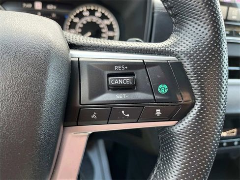 Used 2023 Mitsubishi Outlander SE Black Edition image 30