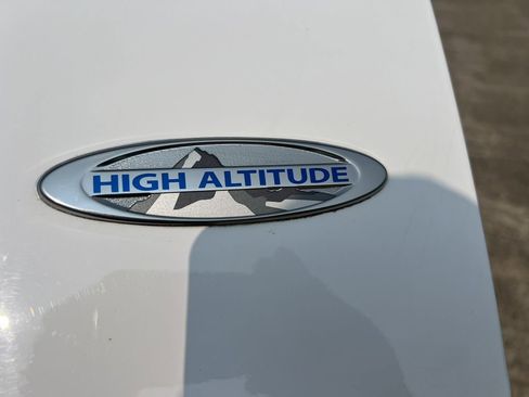 Used 2016 Jeep Patriot High Altitude image 14