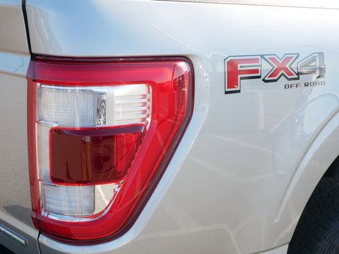 Used 2022 Ford F150 Lariat w/ Equipment Group 501A Mid image 17