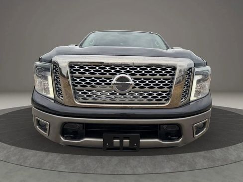 Used 2017 Nissan Titan Platinum Reserve image 8