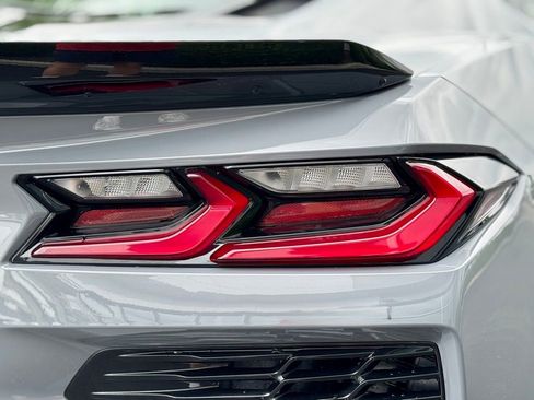 Used 2025 Chevrolet Corvette Z06 w/ Battery Protection Package image 21