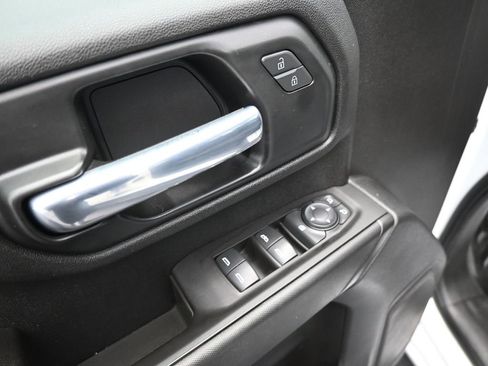 Used 2020 GMC Sierra 2500 4x4 Crew Cab w/ Fleet Convenience Package image 10