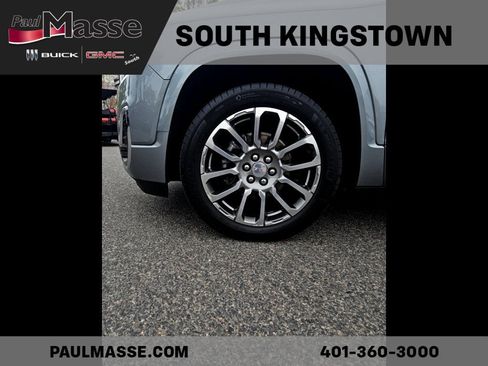 Used 2023 GMC Acadia Denali w/ Denali Ultimate Package AWD/4WD image 8