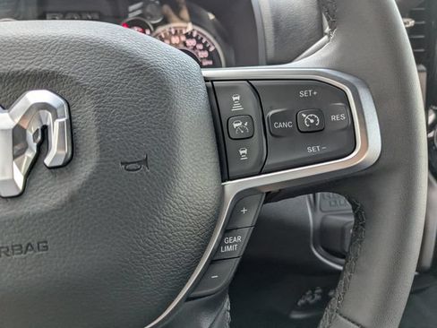 Used 2026 RAM 2500 Big Horn AWD/4WD image 16