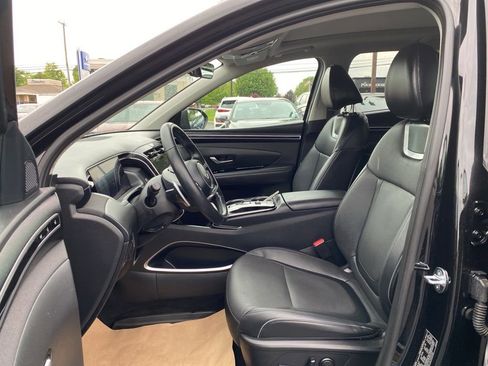 Certified 2023 Hyundai Tucson Limited AWD/4WD image 12