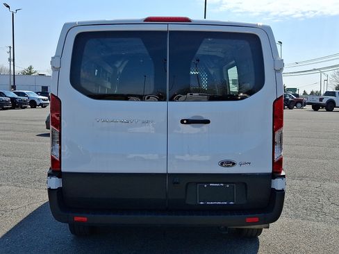 Used 2024 Ford Transit 250 Low Roof w/ Exterior Upgrade Package RWD image 5