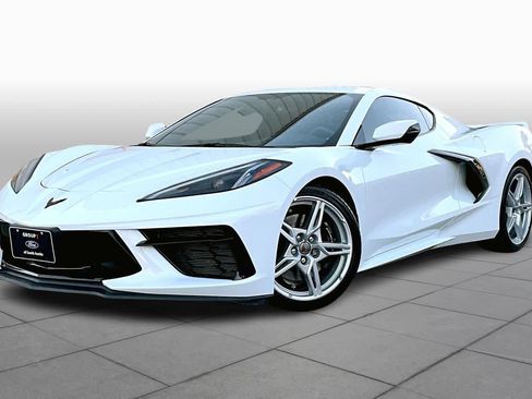 Used 2022 Chevrolet Corvette Stingray Coupe w/ Z51 Performance Package image 32