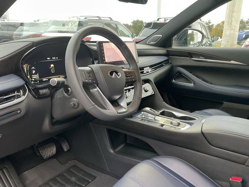 Certified 2026 INFINITI QX60 Sport w/ Dark Cargo Package image 23