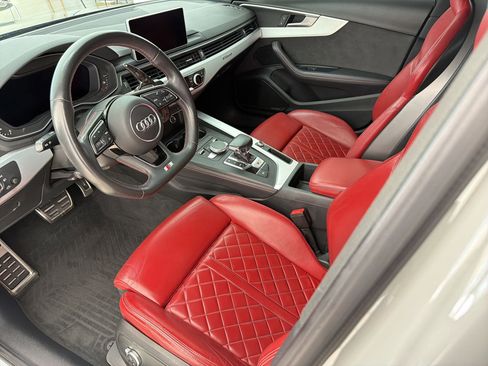 Used 2019 Audi S4 Premium Plus w/ Premium Plus Package AWD/4WD image 22