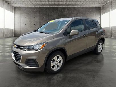 Used 2020 Chevrolet Trax LS w/ Tint and Cruise Package