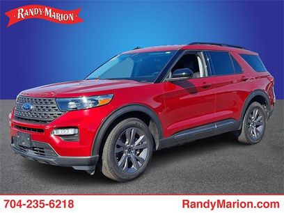 Certified 2024 Ford Explorer XLT w/ Equipment Group 202A