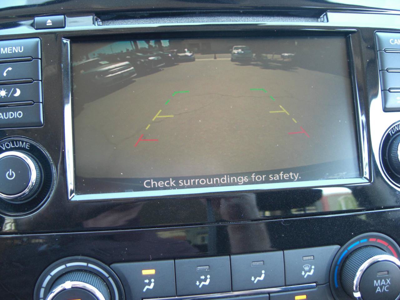 Used 2019 Nissan Rogue S FWD image 22