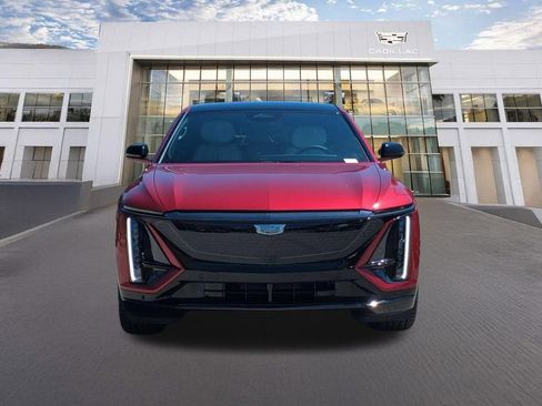 New 2026 Cadillac Lyriq Sport AWD/4WD image 2