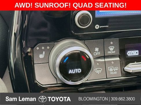 Used 2022 Toyota Highlander XSE image 19