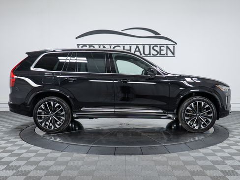 New 2026 Volvo XC90 B6 Ultra w/ Protection Package AWD/4WD image 4