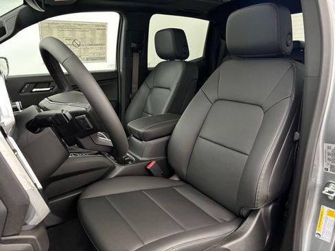 New 2026 GMC Canyon Elevation w/ Convenience Package image 18