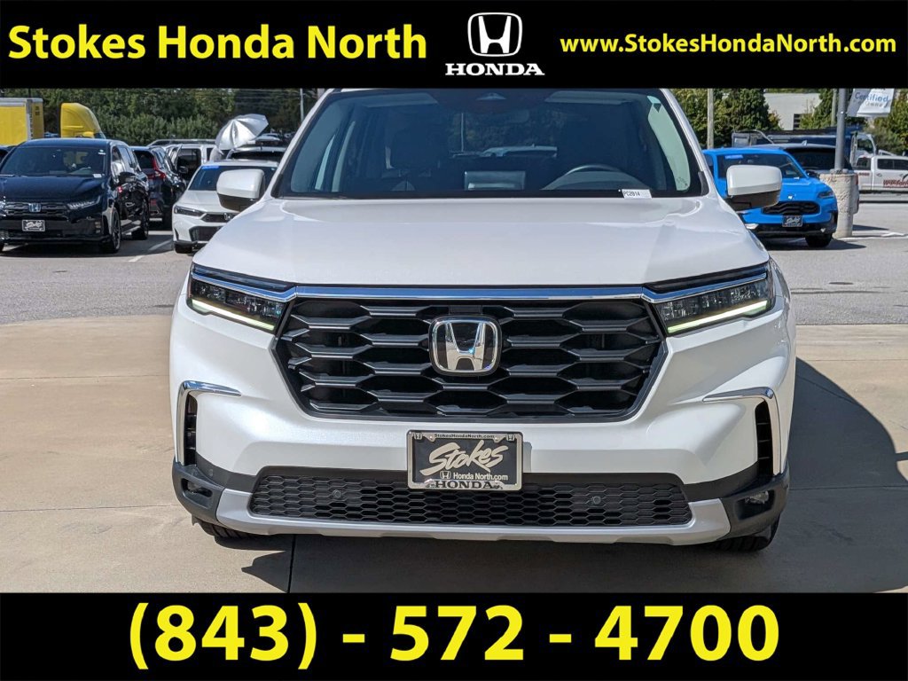 Used 2025 Honda Pilot EX-L image 9