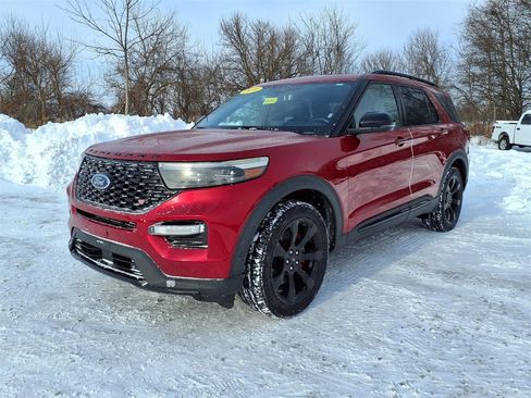 Used 2020 Ford Explorer ST w/ ST Street Pack image 32