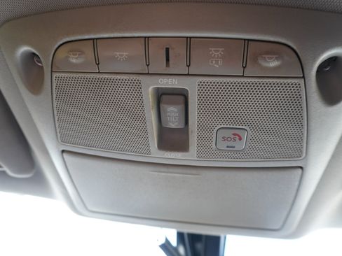 Used 2016 Nissan Maxima Platinum image 33