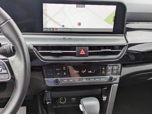 Used 2025 Kia Seltos X-Line AWD/4WD image 15