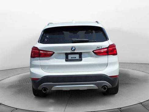 Used 2017 BMW X1 sDrive28i FWD image 4
