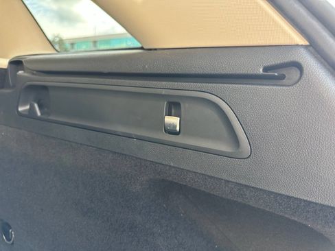 Used 2022 Mercedes-Benz GLC 300 image 21
