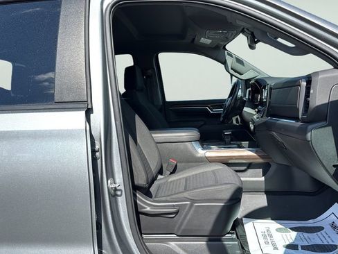 Used 2023 Chevrolet Silverado 1500 RST w/ Z71 Off-Road Package image 11