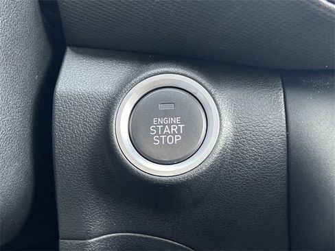 Used 2023 Hyundai Kona Limited image 21