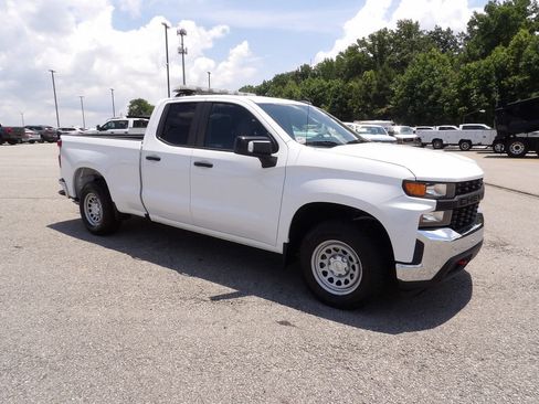 Used 2020 Chevrolet Silverado 1500 W/T w/ WT Safety Package RWD image 10