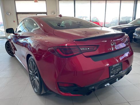 Used 2017 INFINITI Q60 Red Sport 400 image 5