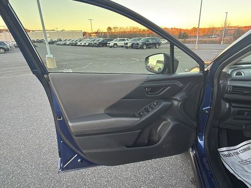 Used 2024 Subaru Crosstrek 2.0i Premium image 23