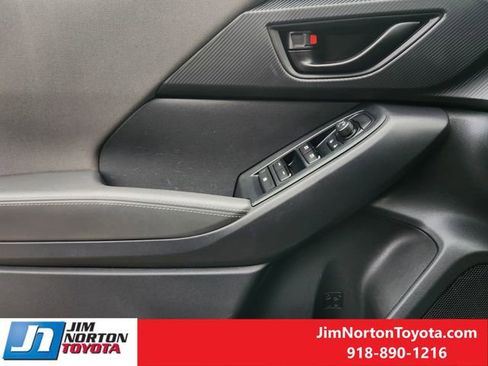 Used 2024 Subaru Crosstrek 2.0i Premium image 26