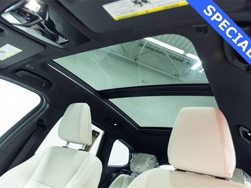 New 2026 BMW X1 xDrive28i w/ Technology Package image 16