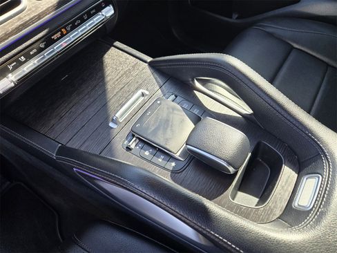 Used 2021 Mercedes-Benz GLE 350 4MATIC image 17