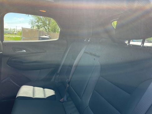 Used 2023 Chevrolet TrailBlazer RS w/ Sun and Liftgate Package FWD image 18