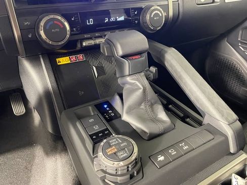New 2026 Toyota 4Runner TRD Off-Road Premium AWD/4WD image 7