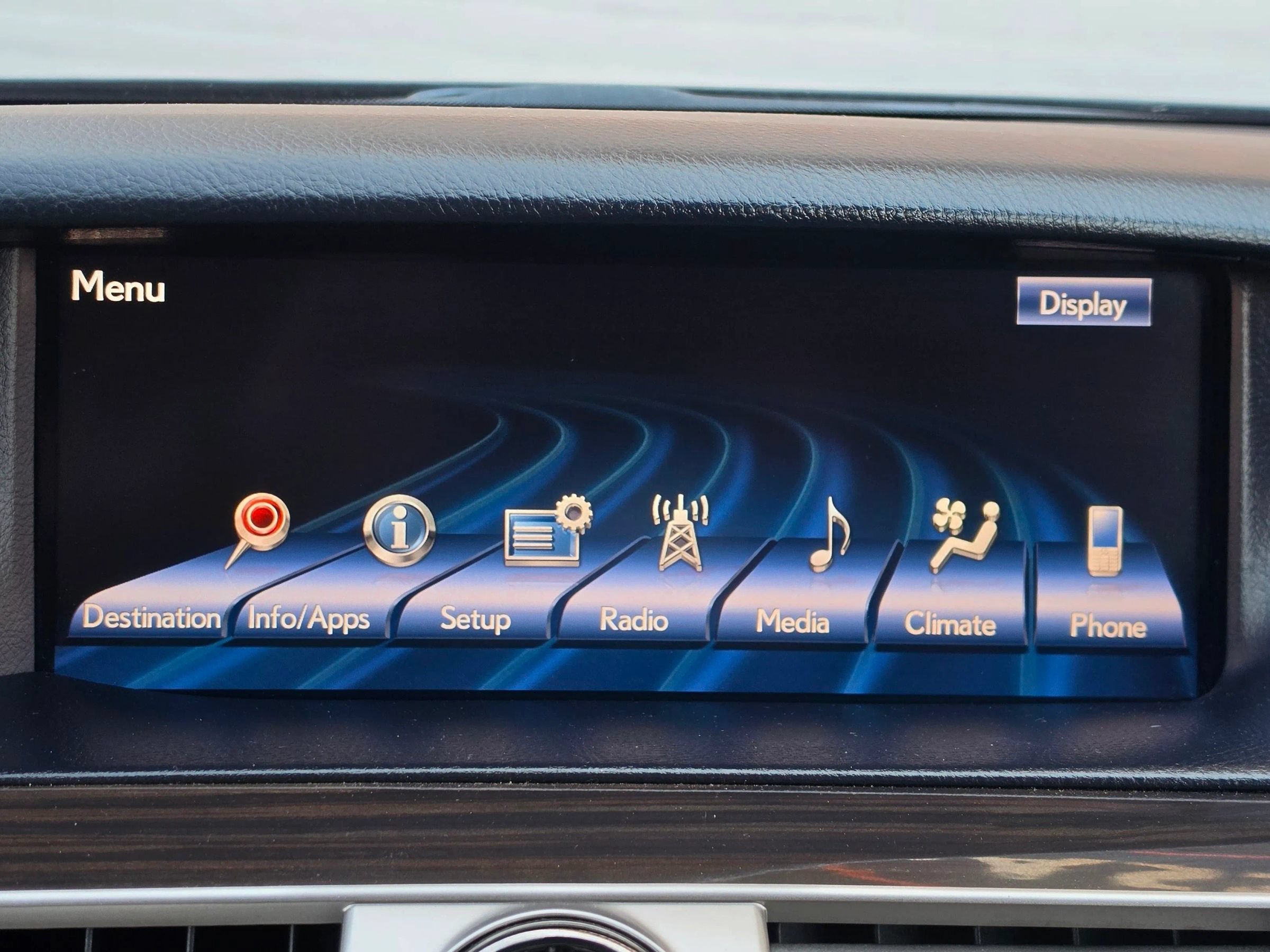 Used 2014 Lexus LS 460 w/ Comfort Package RWD image 30