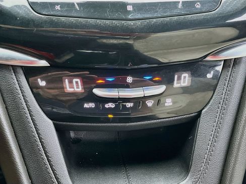 Used 2021 Cadillac XT6 Sport AWD/4WD image 16