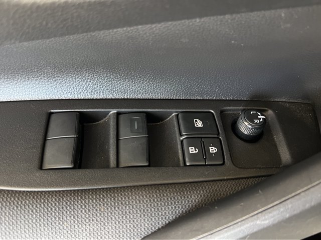 Used 2026 Toyota Corolla SE w/ SE Package FWD image 29