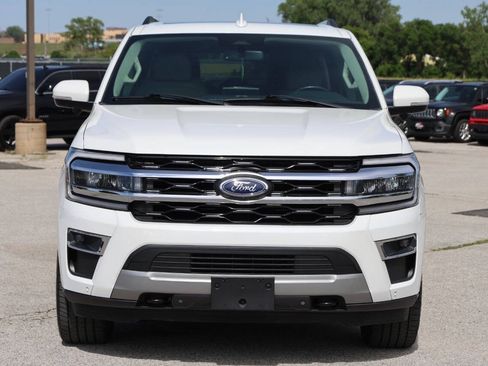 Used 2022 Ford Expedition Max Limited AWD/4WD image 5