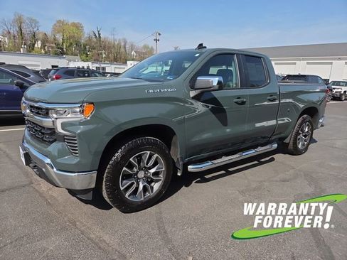 Used 2025 Chevrolet Silverado 1500 LT w/ Leather Package AWD/4WD image 3