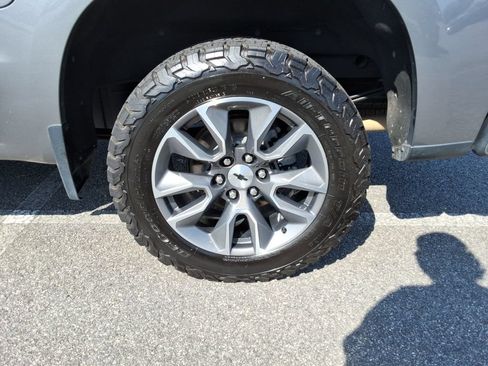 Used 2021 Chevrolet Silverado 1500 RST AWD/4WD image 13
