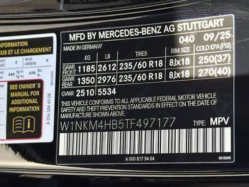 Certified 2026 Mercedes-Benz GLC 300 4MATIC image 11