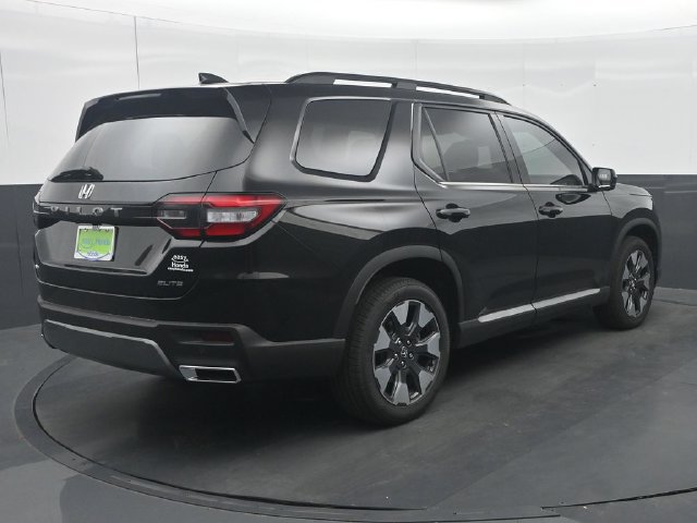 New 2026 Honda Pilot Elite image 7